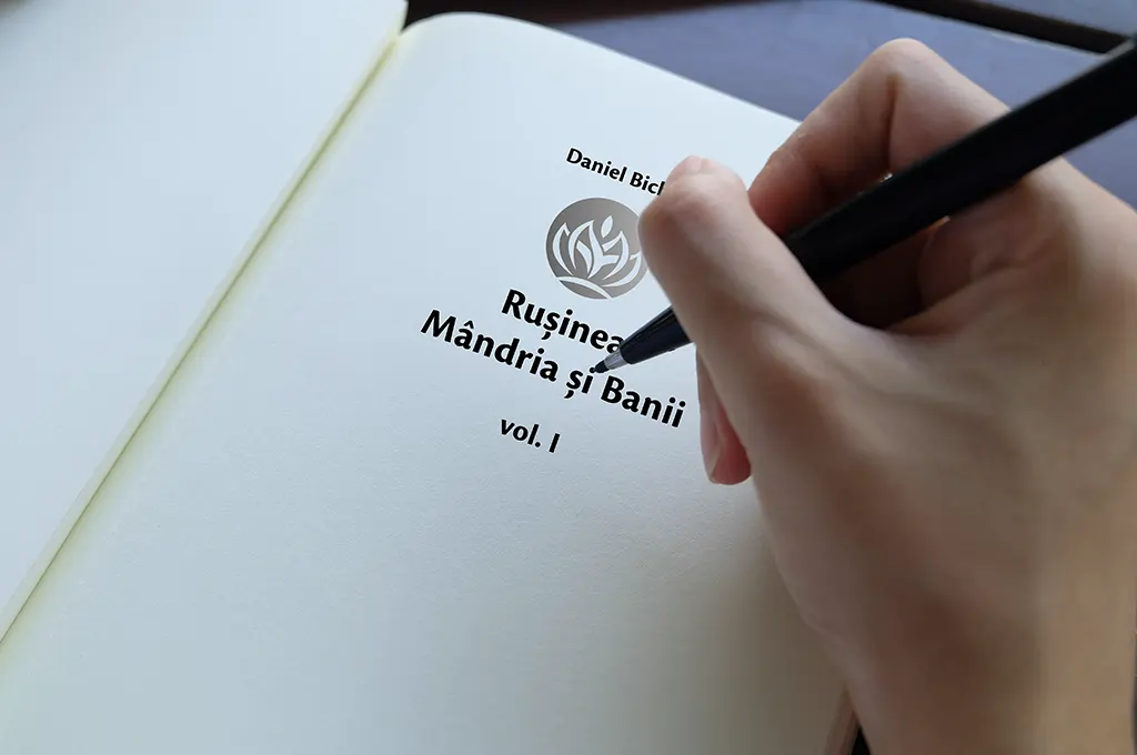 Daniel Bichiș, Psihologul Banilor, dă un autograf pe cartea Rușinea, Mândria și Banii